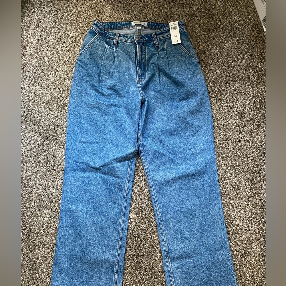 Abercrombie jeans